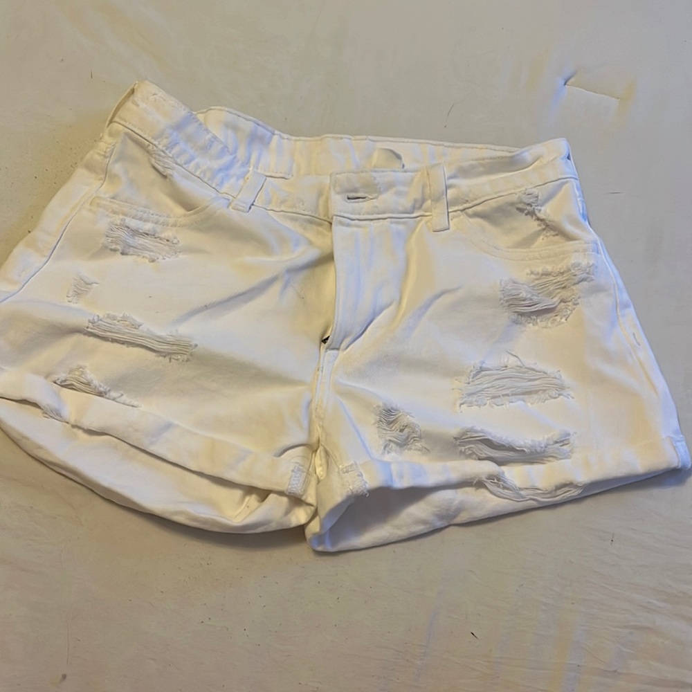H&M white shorts